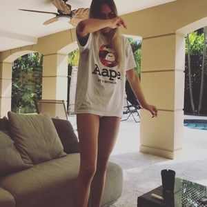 authentic bathing ape tee shirt size M